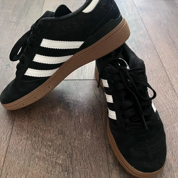 ADIDAS | BUSENITZ PRO SHOES Size 5 men or 6.5 women - Picture 7 of 9